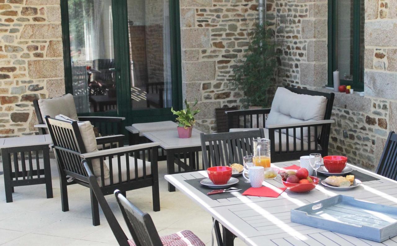Domaine Du Jardin " Chambres D'Hotes " Saint-Jean-de-la-Haize Exterior foto